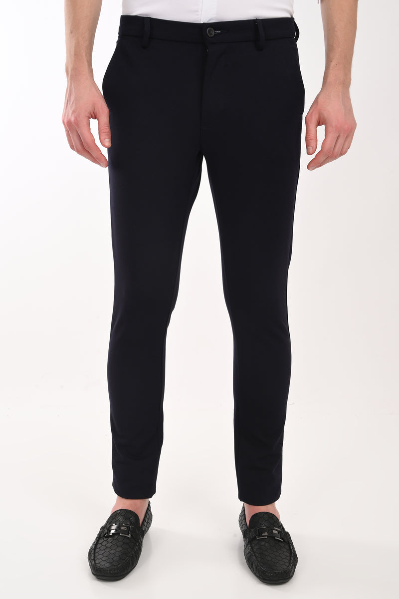 Essential Workwear Knit Pants