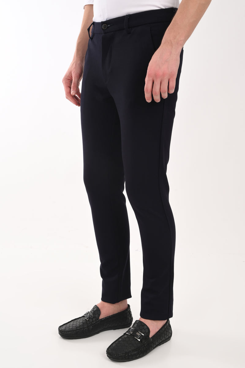 Essential Workwear Knit Pants