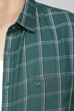 Green Slim Fit Light Weight Cotton Checks Shirt